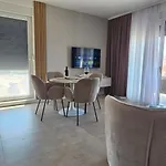 Dii Luxury 2 Lägenhet