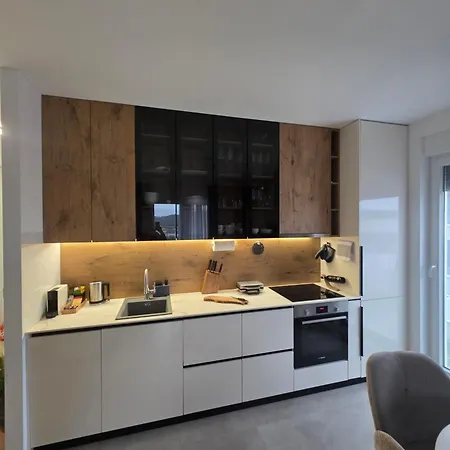 Dii Luxury 2 Трогир