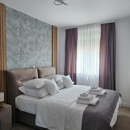 Dii Luxury 2 Apartman Trogir